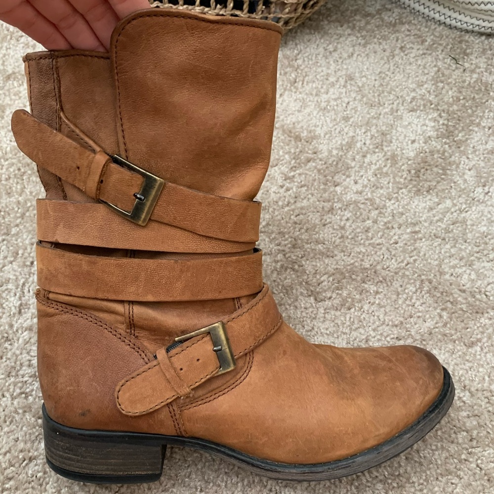 Steve Madden Boot